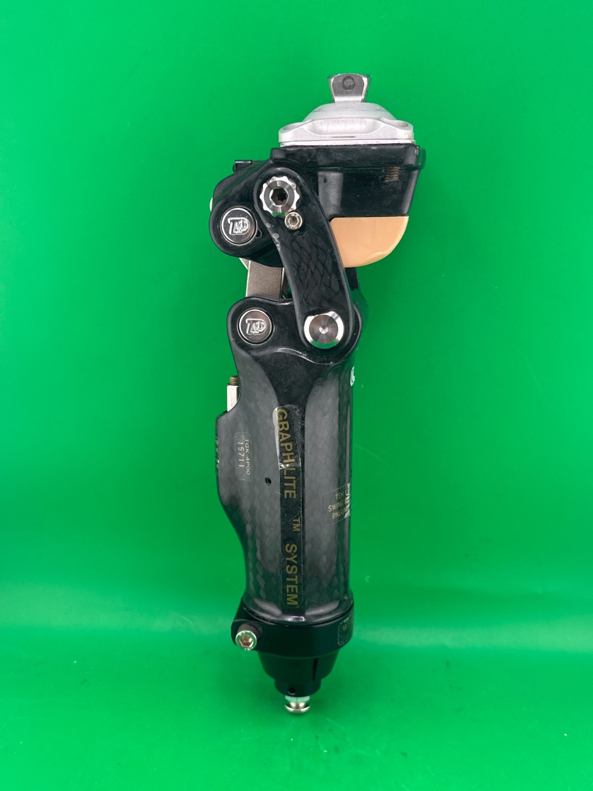 Graph-Lite 4-Bar Pneumatic Prosthetic Knee By TEH LIN. Great Condition