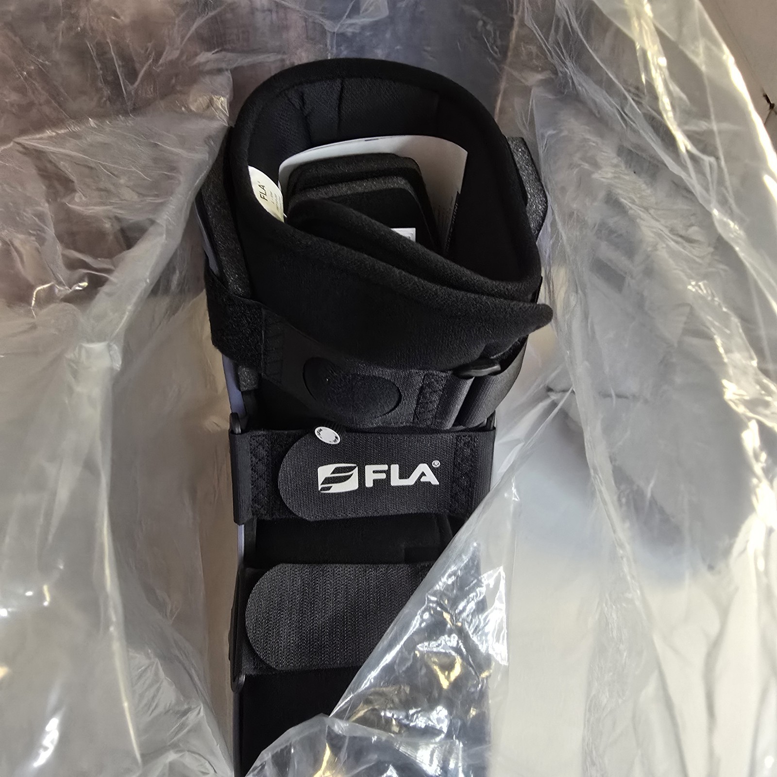FLA Adjustable Air Ankle Walker Boot Low Large M 10.5-12.5 W 11.5-13.5 & Sock