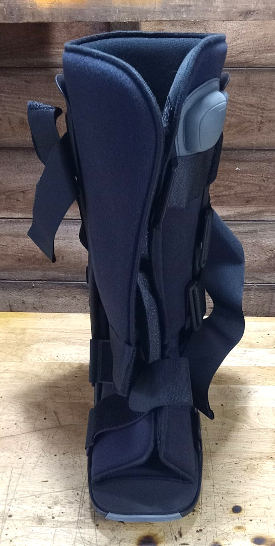 Breg Softgait Air Walker 100617-030 Leg Brace Boot Tall size M