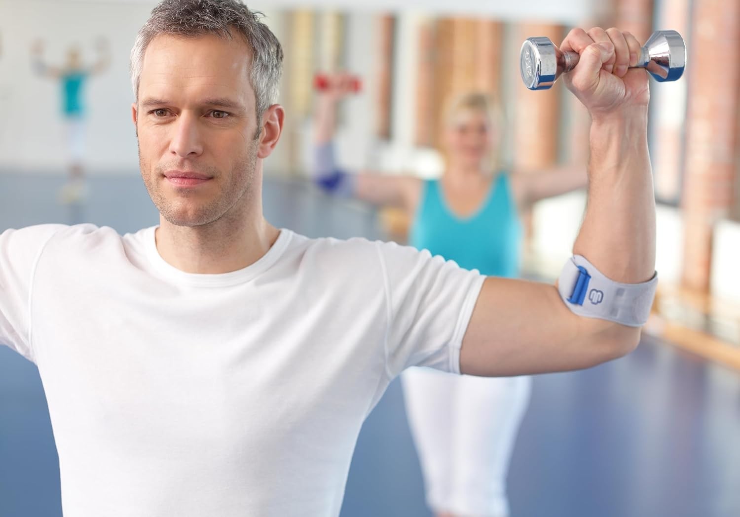 Comfortable Elbow Strap: Swelling & Tendon Pain Relief, Adjustable Fit