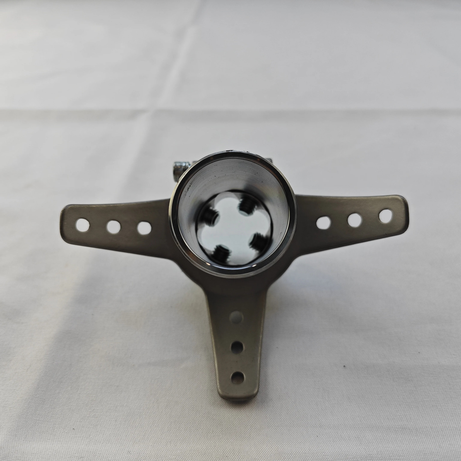 Multi-Axis Rotatable Female Three-Jaw for Prosthetic Limbs | Tool-Free Adjust