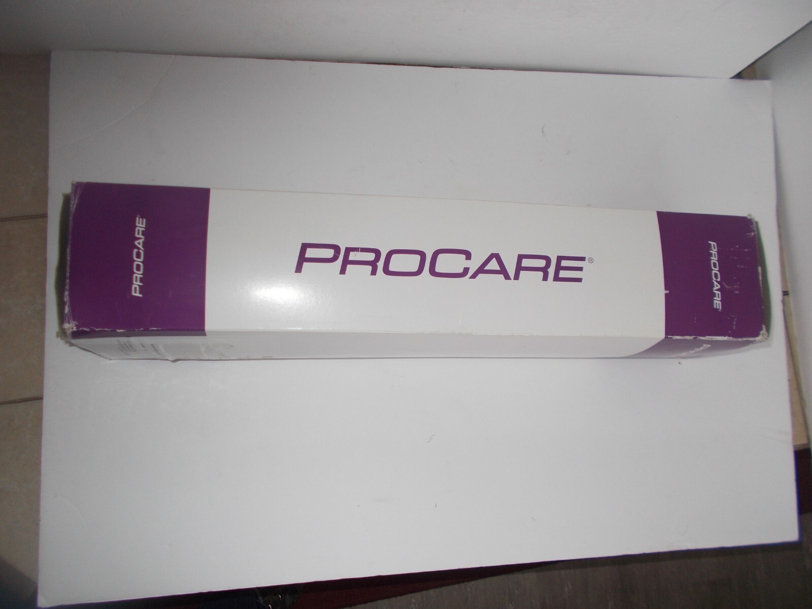 PROCARE 79-80025. 20″ 3-PANEL KNEE SPLINT UNIV FOR IMMOBILIZATION OF KNEE
