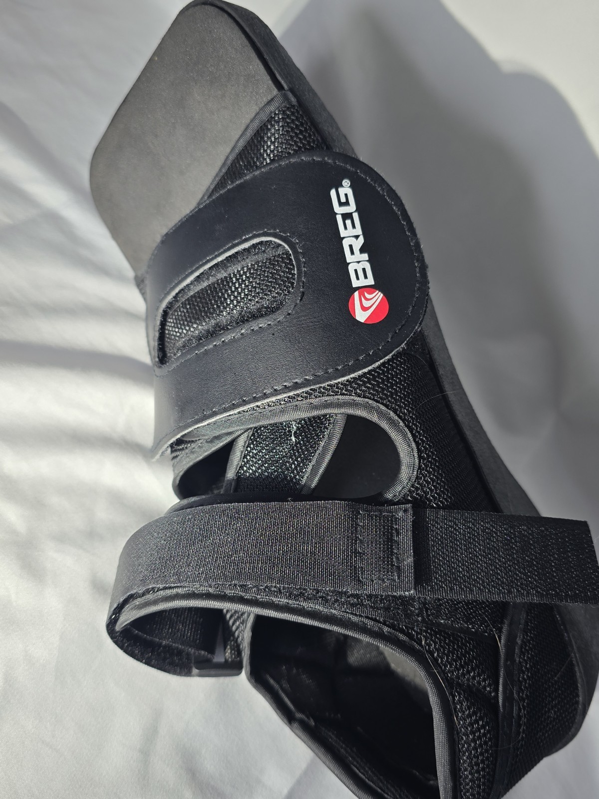 Breg Post-Op Walking Shoe Orthopedic Square Open Toe – Size Medium