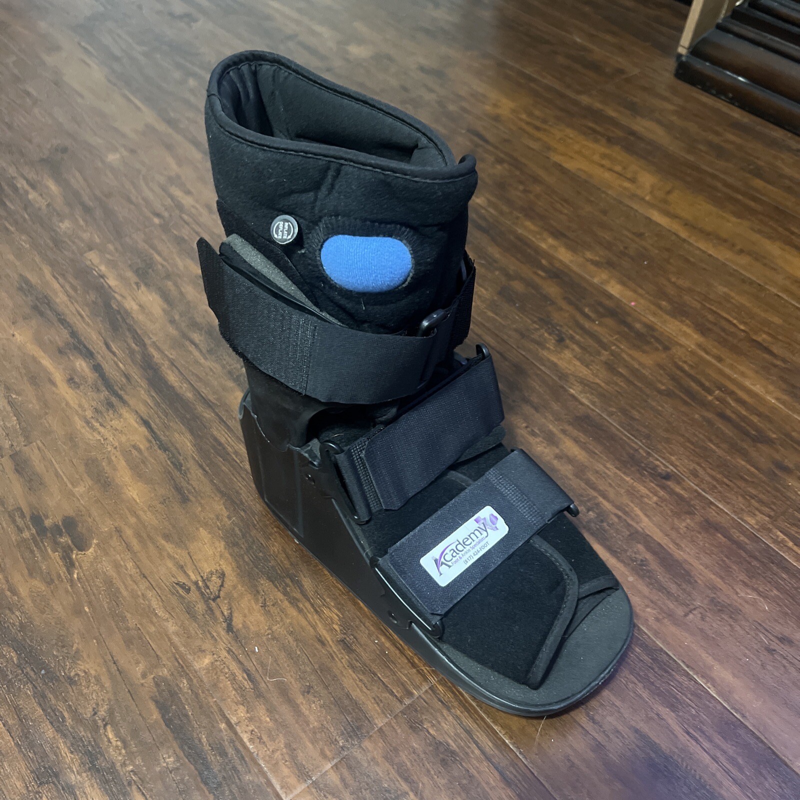 Orthopedic Walker Fracture Boot, Fits Left or Right, Size Large Black