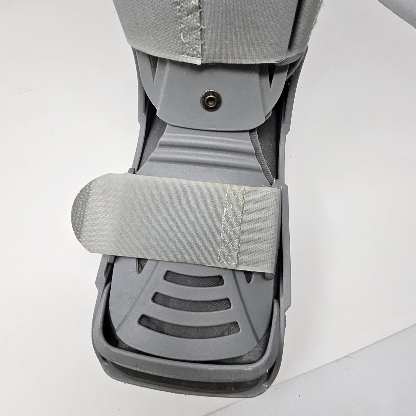 United Ortho 360 Air Walker Boot Size M Pneumatic Medical Orthopedic Fracture