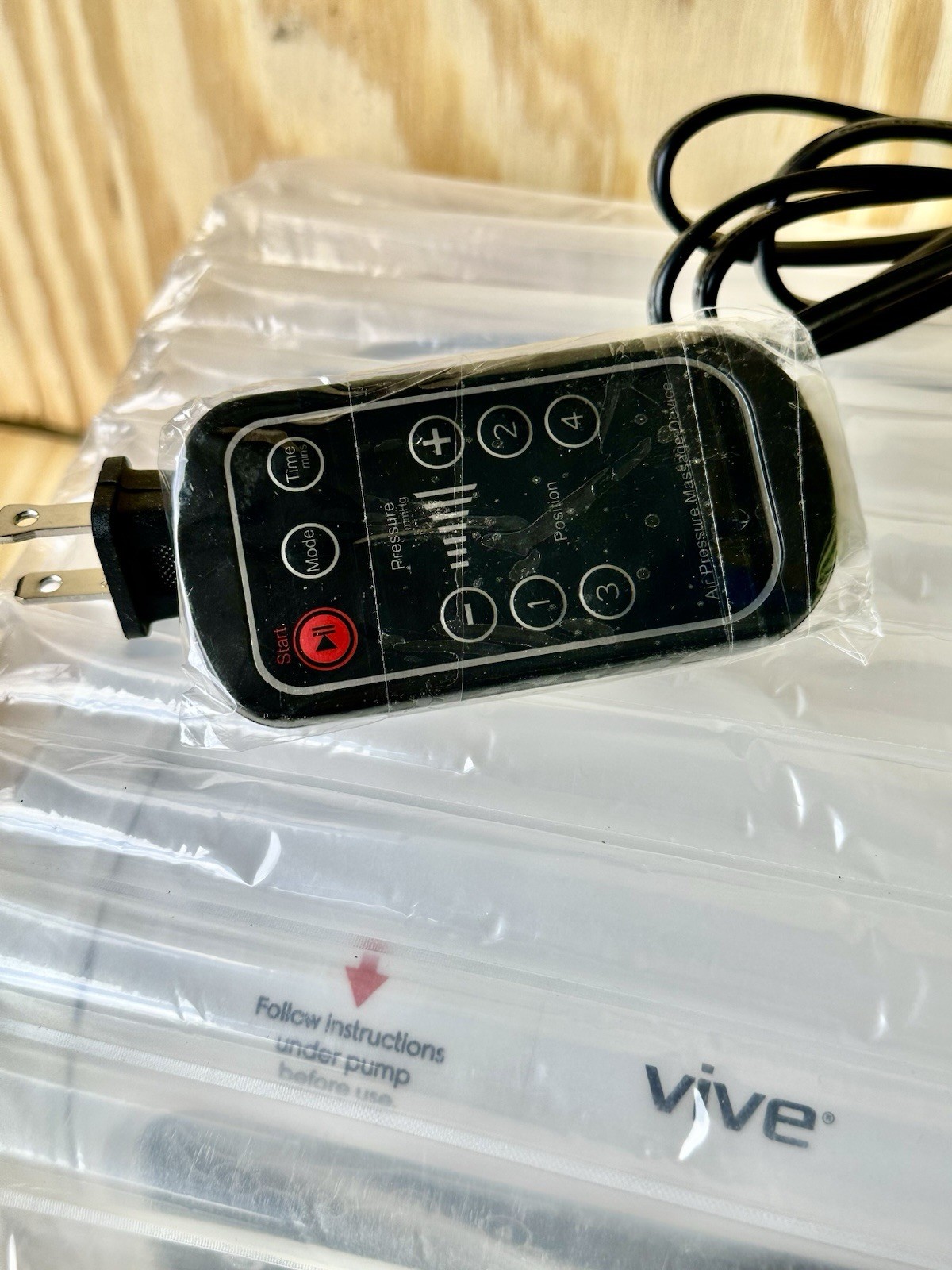 Vive Health Leg Compression Machine (Model RHB1019).