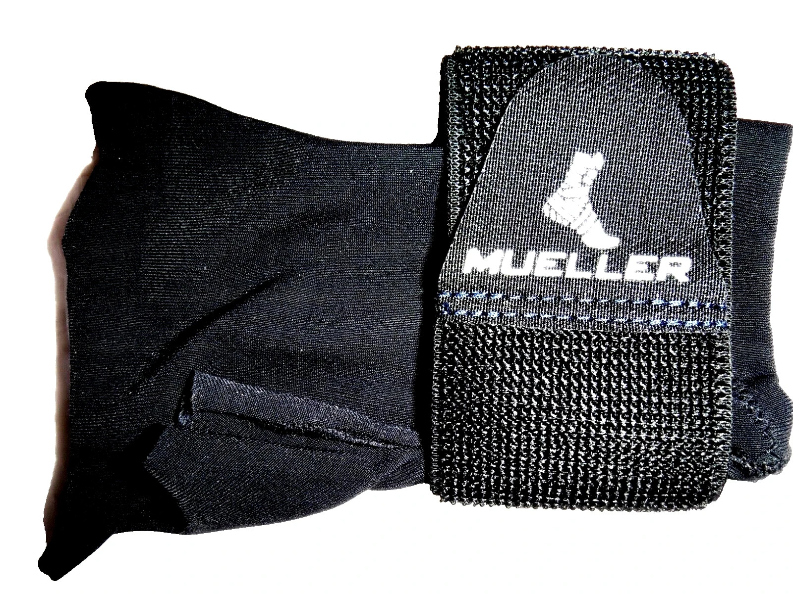 MUELLER COMPRESSION GLOVE Right Left Wrist MODERATE SUPPORT ONE SIZE FITS MOST