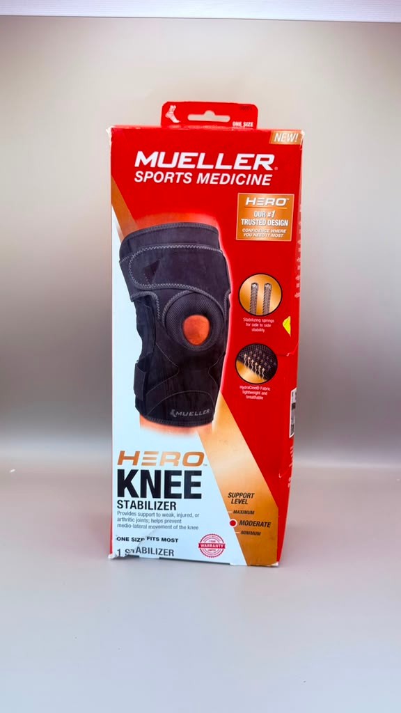 Mueller HERO Knee Stabilizer One Size Fits Most Moderate Support Black 55051