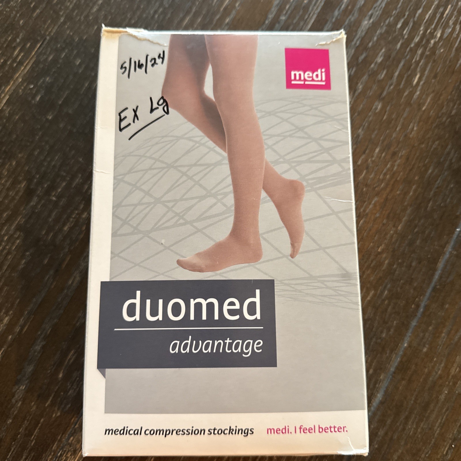 Medi AT26104, XL 20-30 Thigh w/tb Petite Closed Toe,Beige