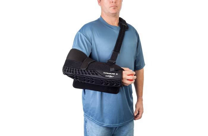 DonJoy UltraSling Ill, Right and/or Left Shoulder Support Sling Size Medium