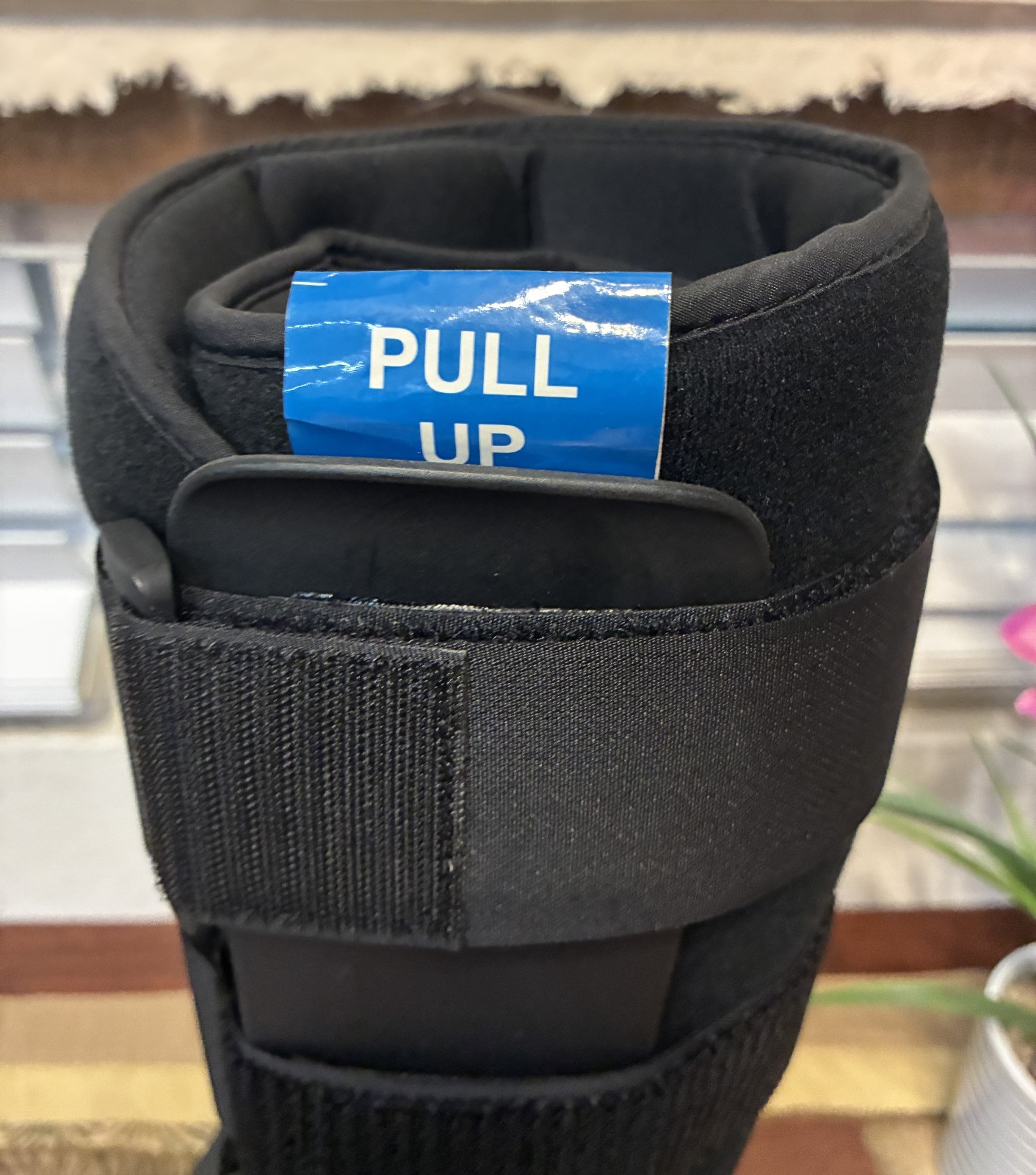 United Ortho Tall Air Cam Walker Fracture Boot Large LG Black Universal L / R