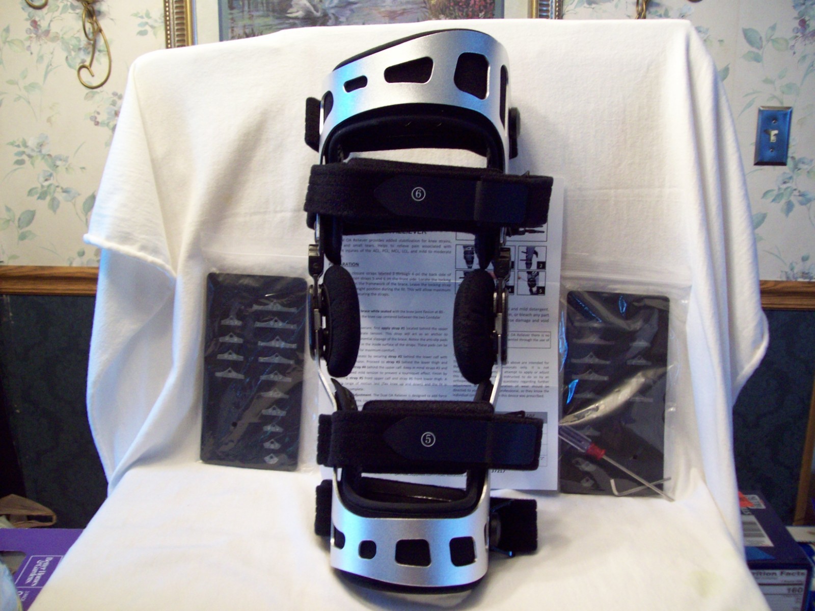 Dual OA Reliver Left Knee Brace