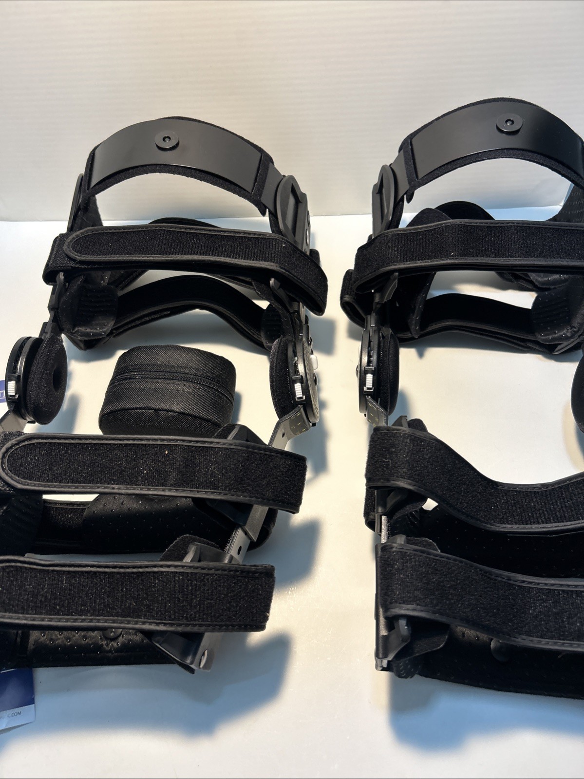 VertaLoc Max OA Right & Left Knee- NEW! SIZE XL Both Knees