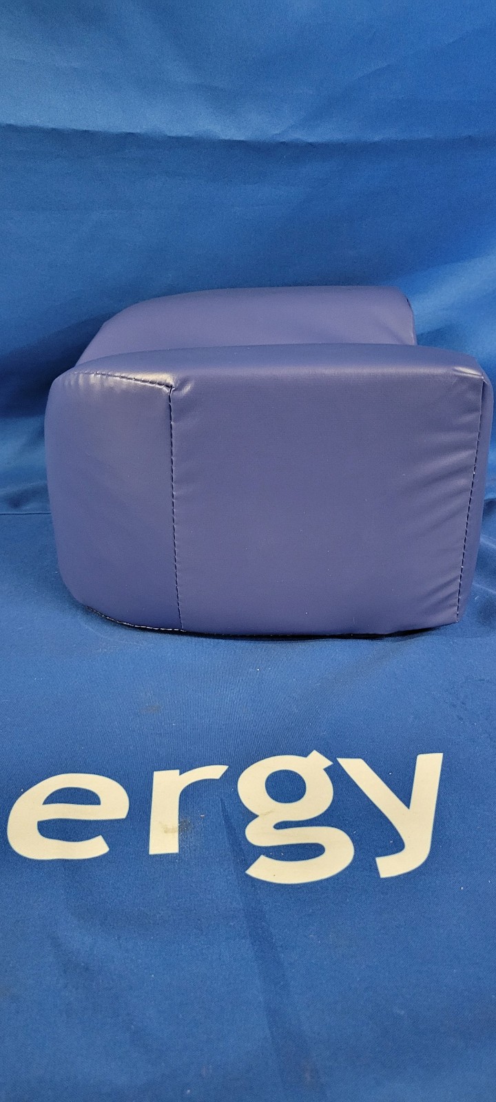 Hausted head pad 4″ base/ 6″ with Lat Support-NAVY