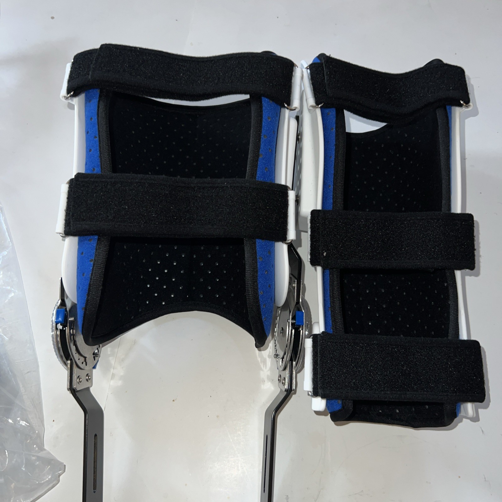 Knee Brace for Post-Op Immobilization & Stabilization, Adjustable Collateral …