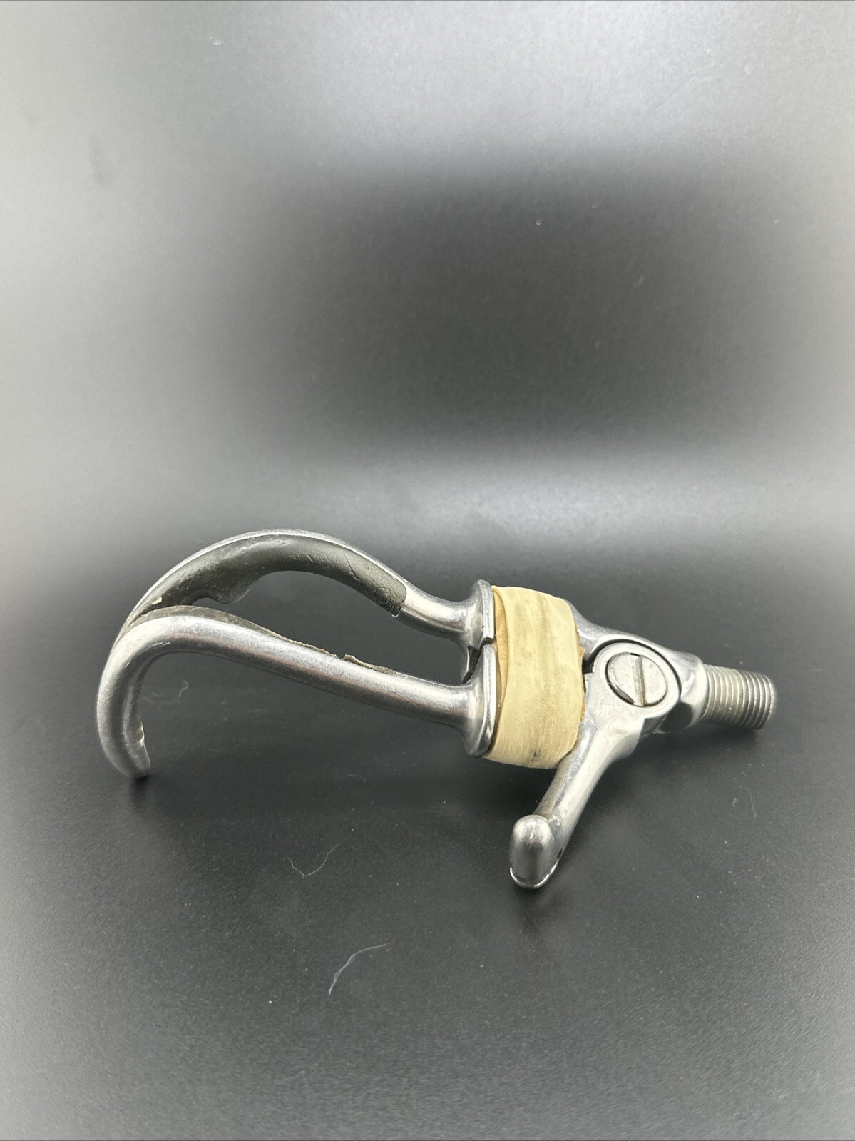 Right Aluminum Prosthetic Hook Hand. 5xa Prosthetic Hook