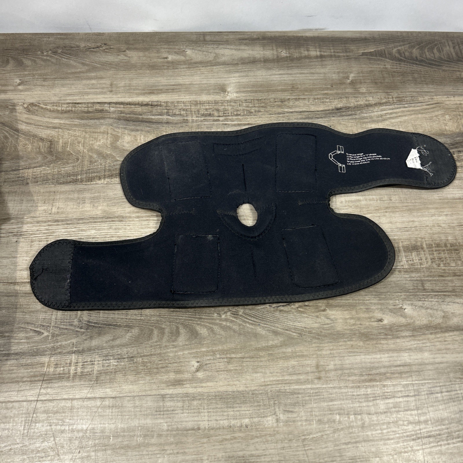 Mueller Adjustable Hinged Knee Brace Maximum Support Size S/M