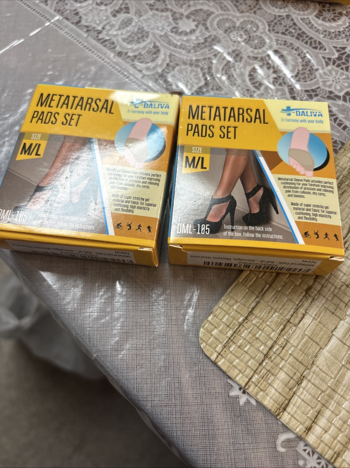 2 Sets Daliva Metatarsal Pads Neuroma Relief Soft Forefoot Cushions 2 Pads M/L
