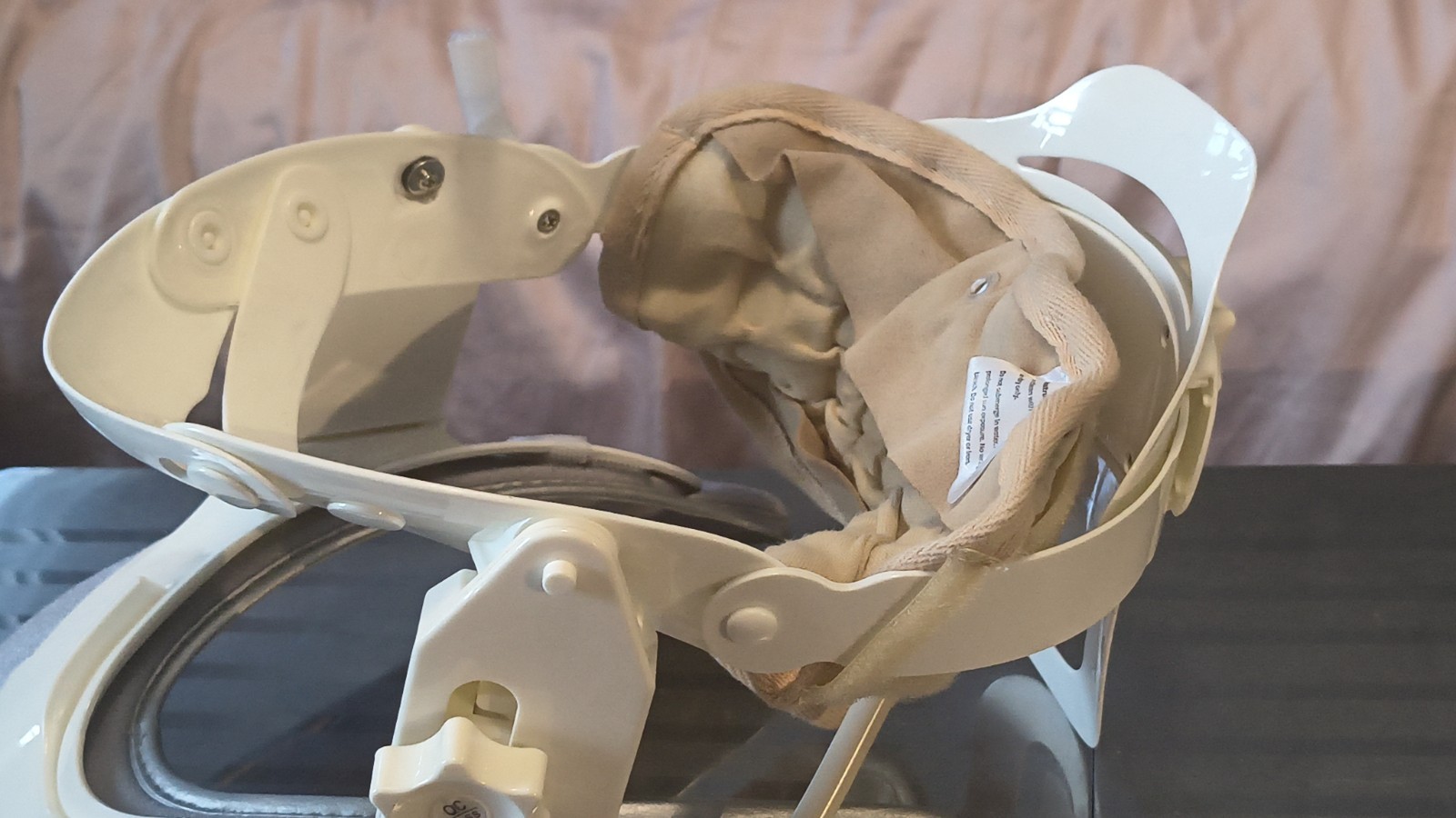 Makemate Neck Traction Device with 3 Power Traction + Airbag Support -NT300
