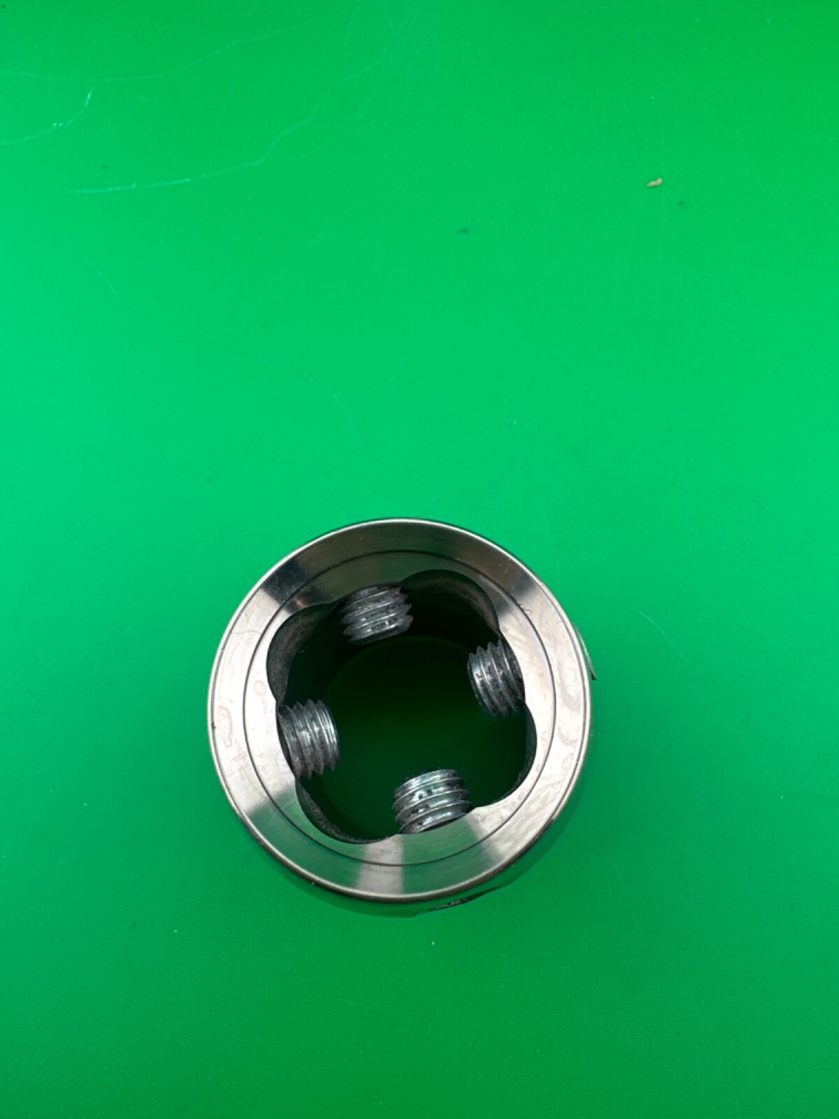 Prosthetic tube clamp tubeclamp. Fits 30mm diameter pylon. Bulldog titanium