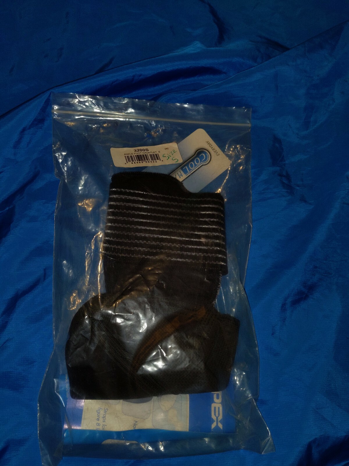 Apex Ankle Foot Gauntlet Stabilizer Wrap w/ Cool Max size Small Non-Slip Wicking