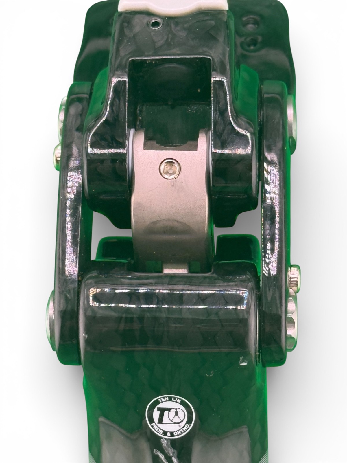 Phoenix Graph-Lite Graph lite prosthetic knee. Pneumatic prosthetic knee.