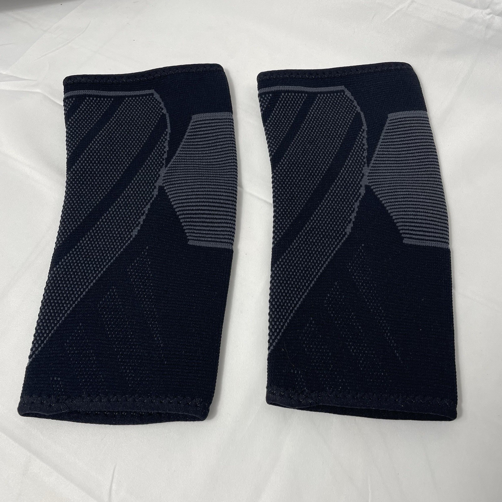 Elbow Compression Sleeve Medium Black/Gray, 1 Pair, Tendonitis Brace