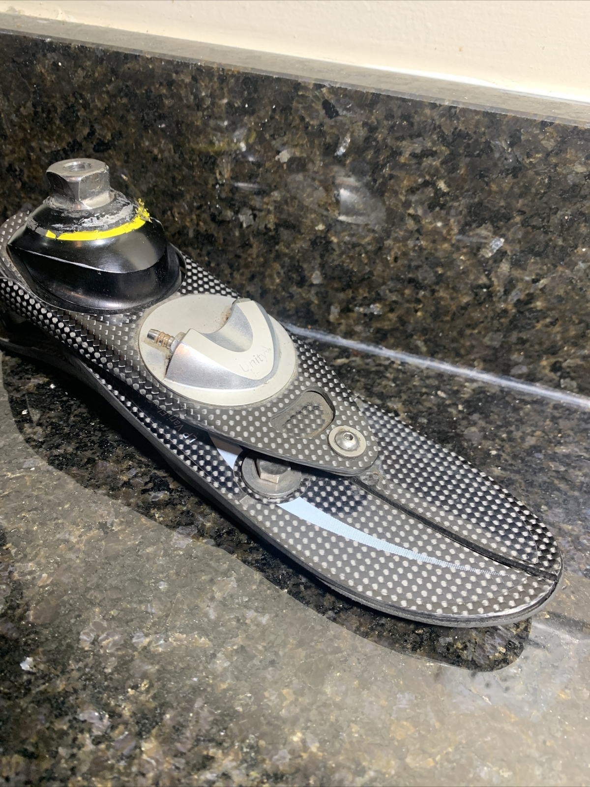 ossur vari-flex with unity pump. size 26 category 3