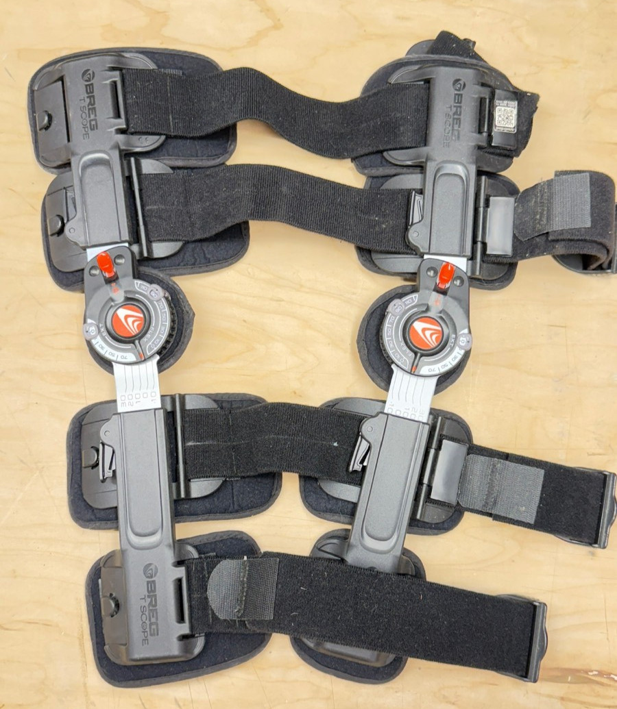 Breg T Scope Premier Post-Op Adjustable Extension Left/Right Padded Knee Brace