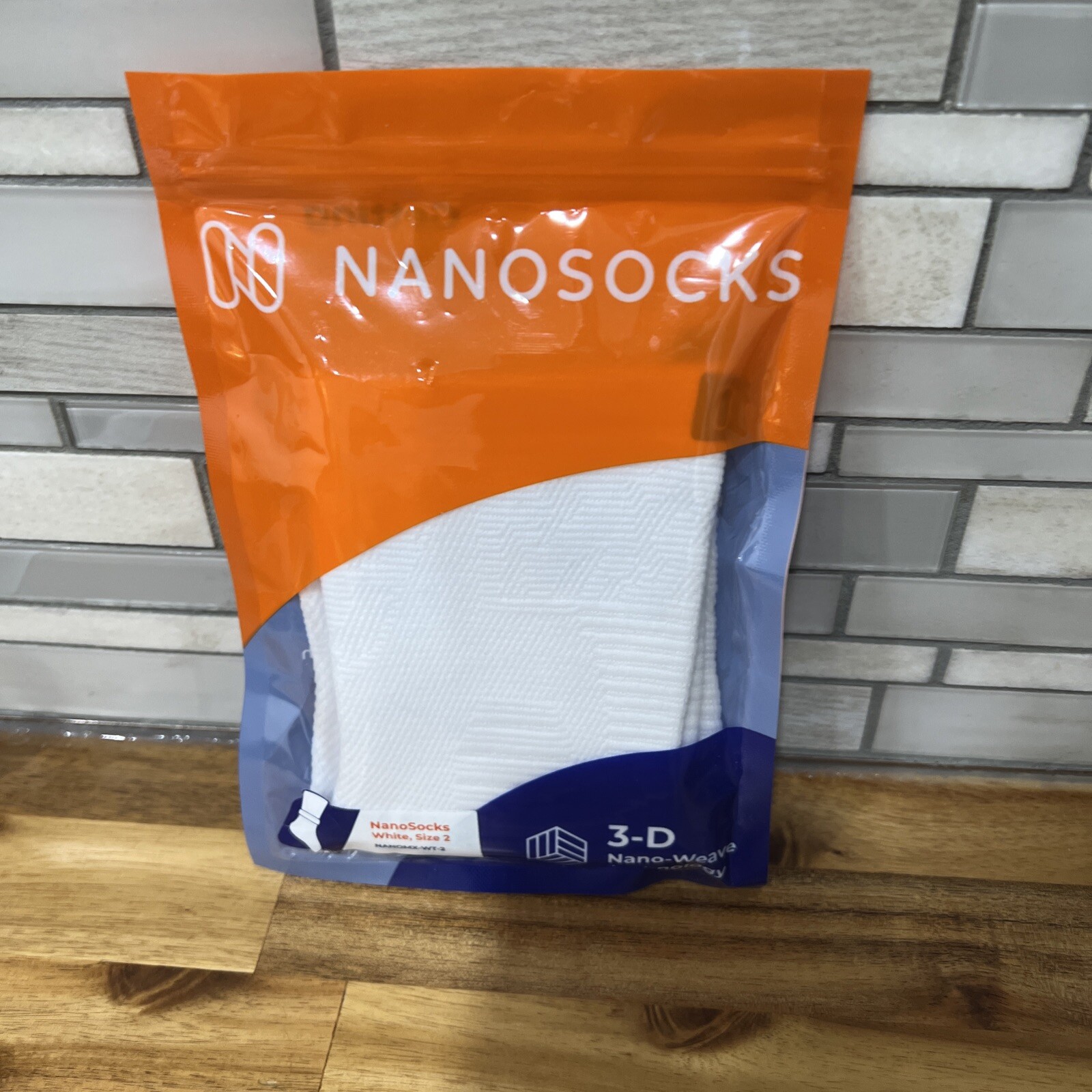Nanosocks 3D Nano-Weave Technology Nanomx-WT-2 White Size 2/Medium Fast Shipping