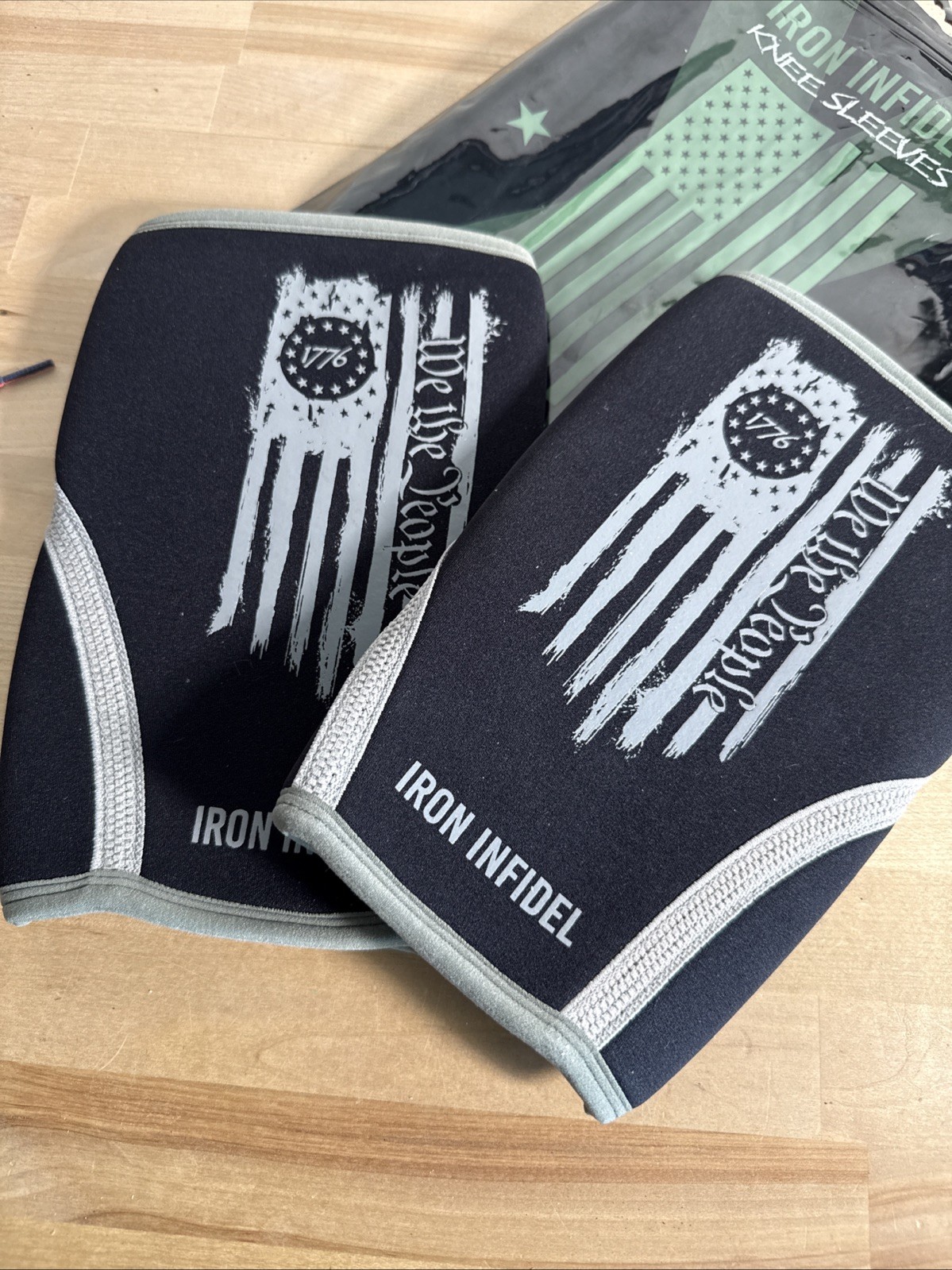 Knee Sleeves for Weightlifting & Powerlifting (7mm Pair) For Men & Women Sz L