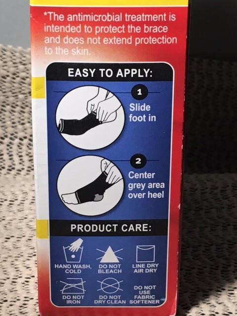 Mueller 4-Way Stretch ANKLE SUPPORT * Small / Medium * MODERATE SUPPORT LEVEL