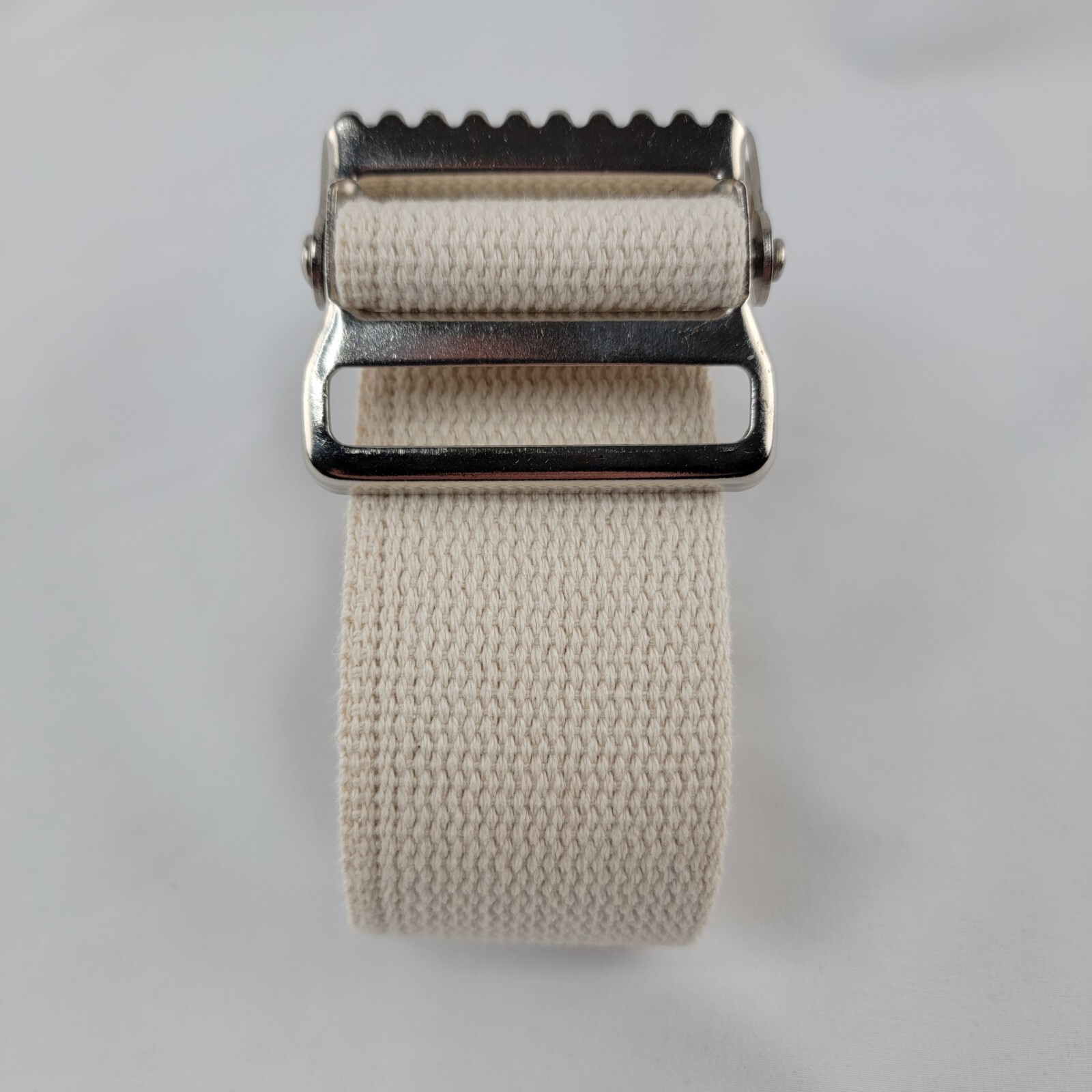 DeRoyal Gait Belt Heavy Duty 2″ X 56″ Tiger Teeth Buckle M5166