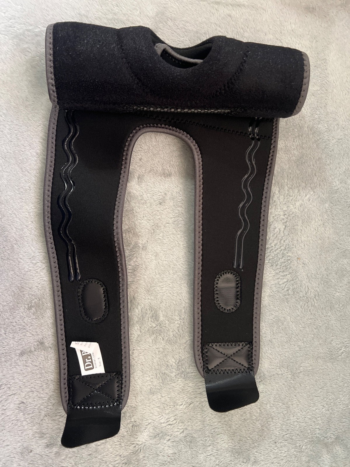 Dr. Brace Professional Knee Brace w/ Stabilizers & Gel Pad Support Flexibility