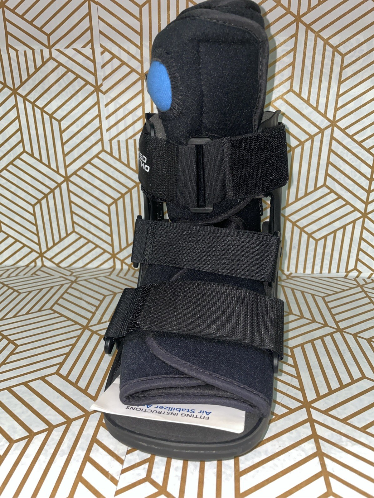 United Ortho Short Air Cam Walker Fracture Boot, Size SM