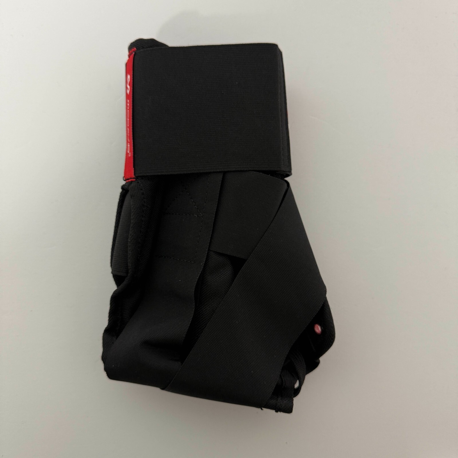 MCDAVID ANKLE BRACE w/ STRAPS **X SMALL** MD195