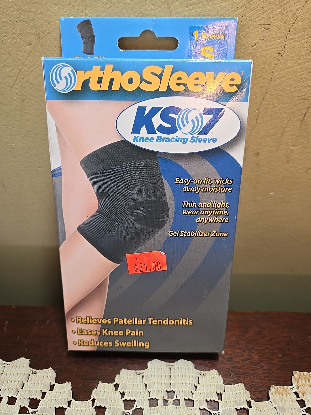 Compression Knee Sleeve for Knee Pain Relief Patellar Tendonitis Swell Small KS7