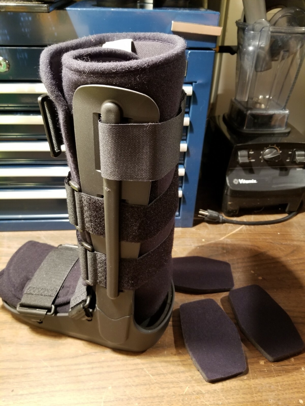 REDUCED PRICE. Orthopedic Walking Boot Small