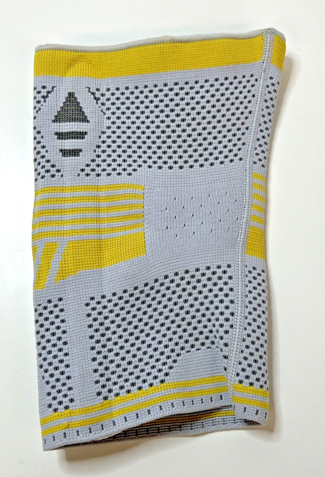 Bracco Athletic Knee Compression Sleeve Support Unisex Size Small Gray & Yellow