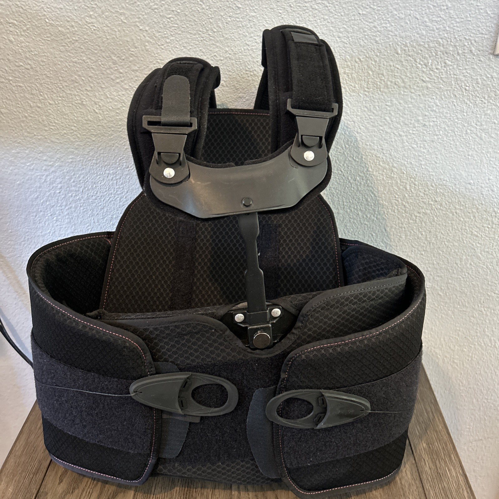 DonJoy IsoFORM TLSO Back Brace Thoracic Lumbar Sacral Orthosis Adjustable L/XL
