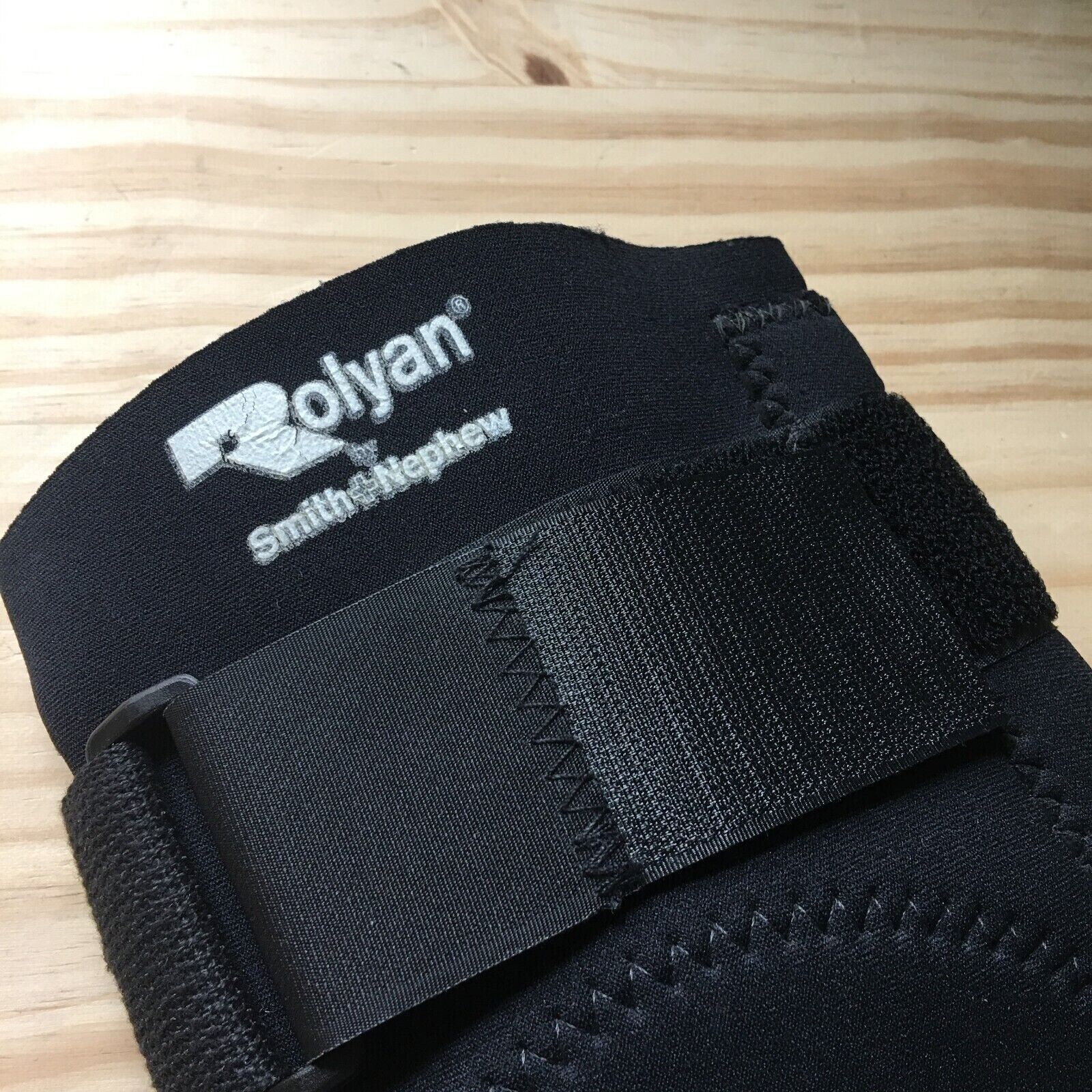 Rolyan By Smith+Nephew Hinged Knee Brace Wrap Support for Swollen ACL, Tendon ..