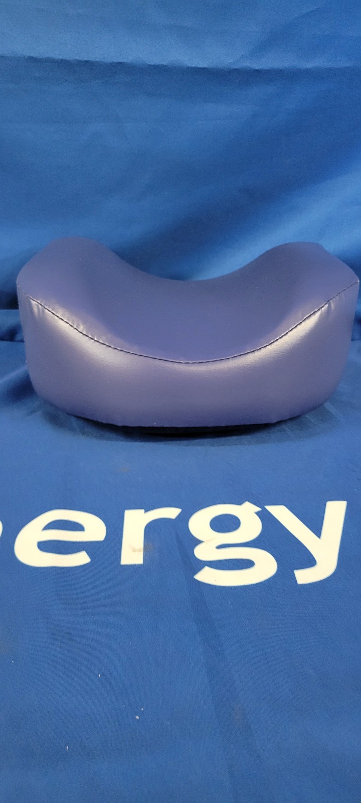 Hausted head pad 2″ base/ 4″ w/lat support-Navy