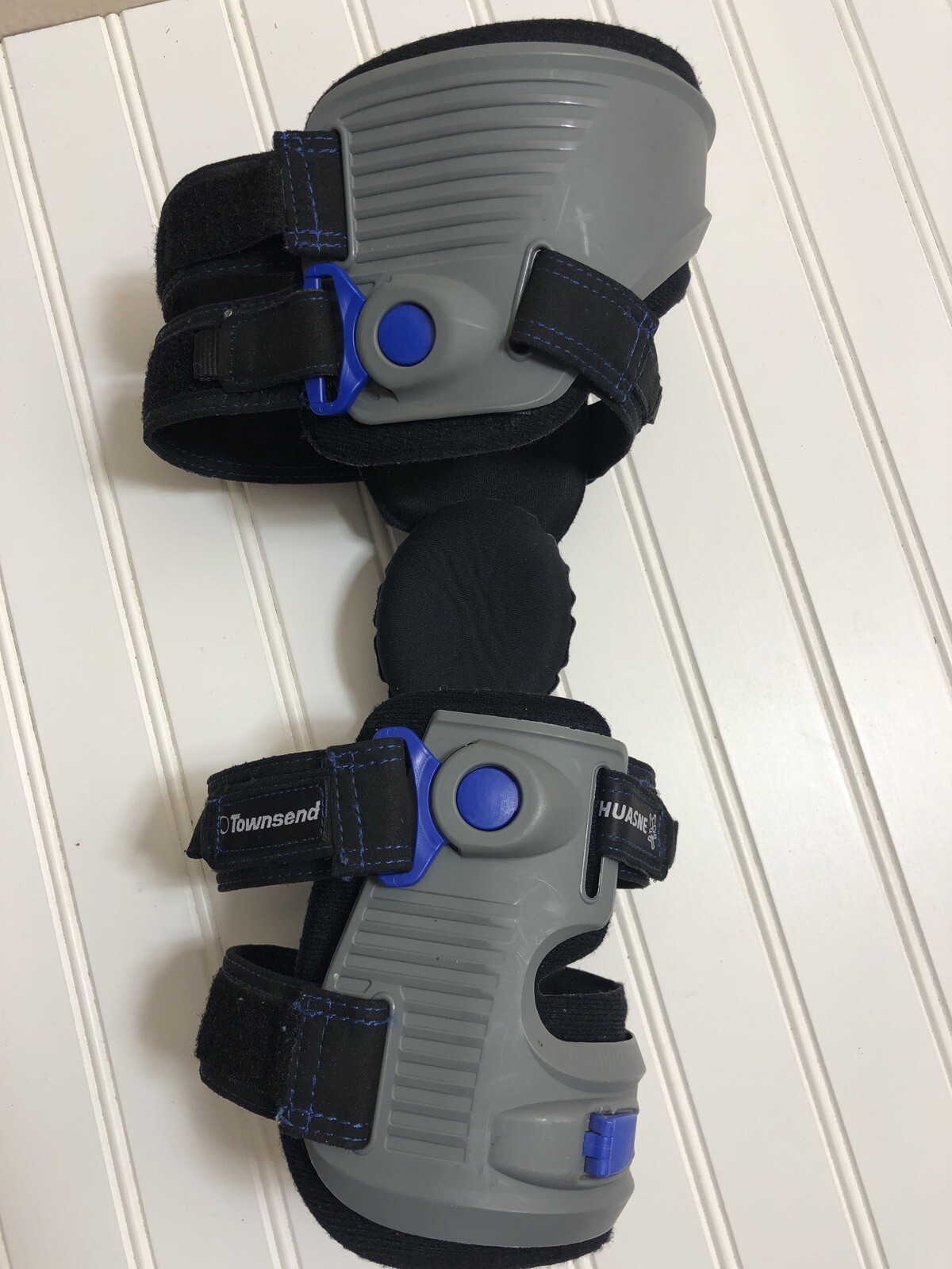Townsend Knee Brace Single Hinge Thuasne Small Medium Left