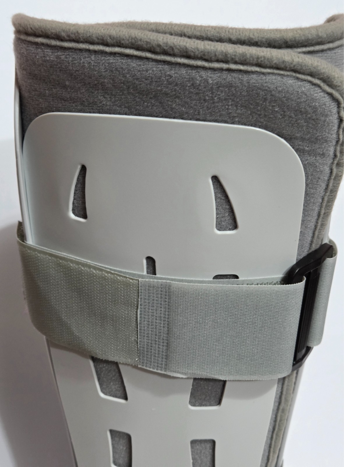 Aircast FP Walker Large 01F-L Inflatable Deflatable Medical Walking Boot Gray