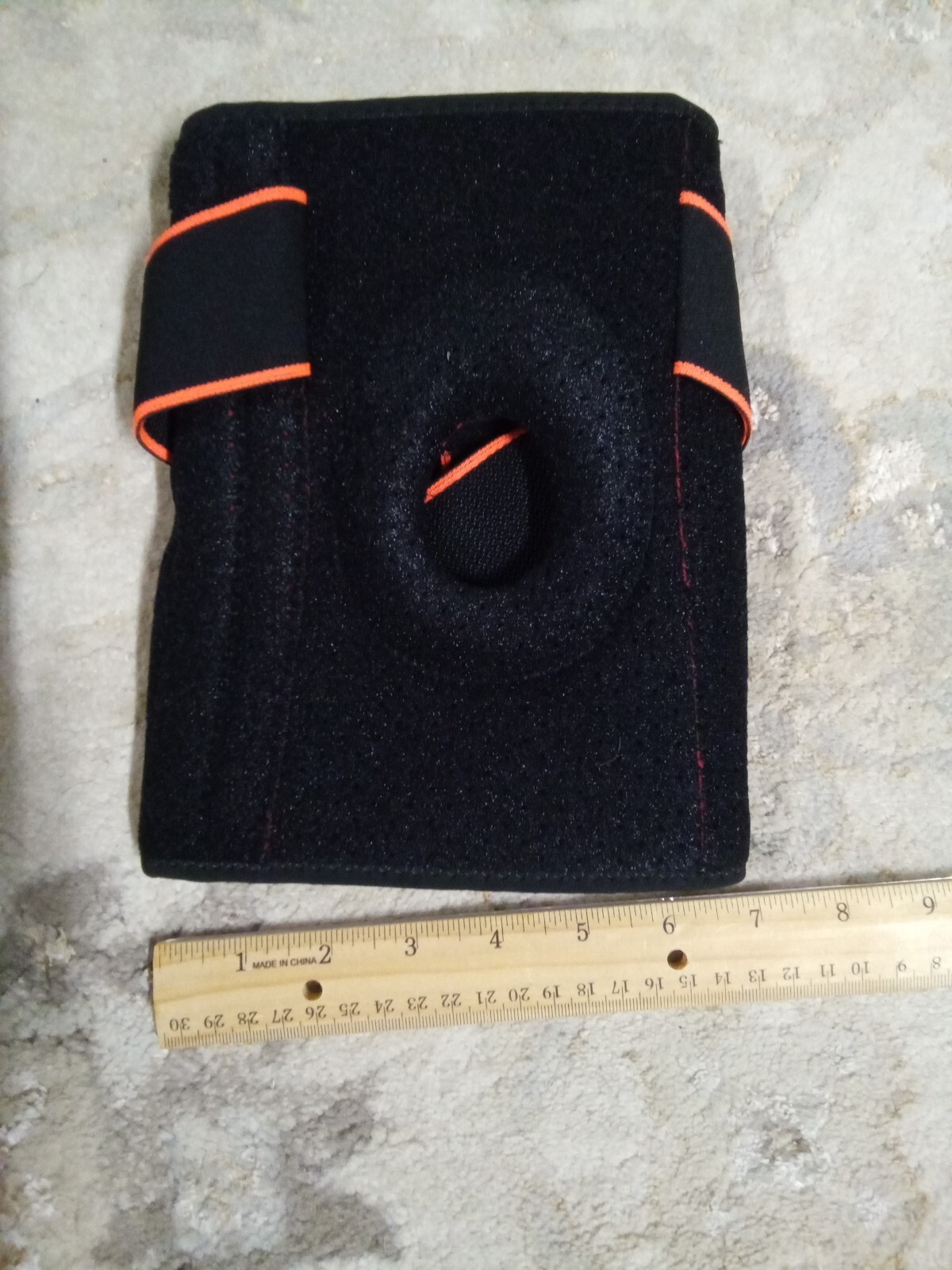 Black Medium Knee Cap Injury Recovery Brace