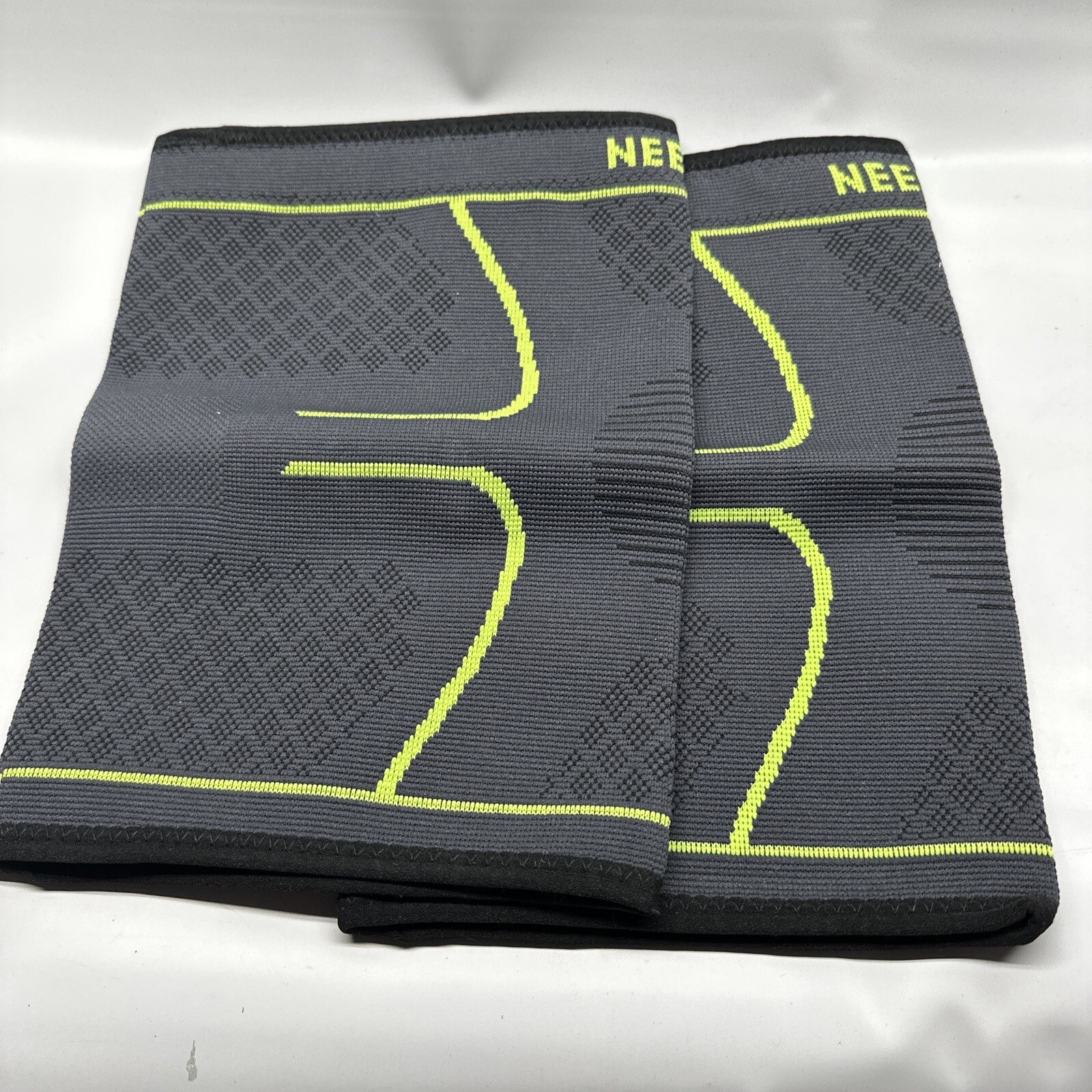 NEENCA Knee Brace Compression Sleeve Support Extra Large Yellow Black