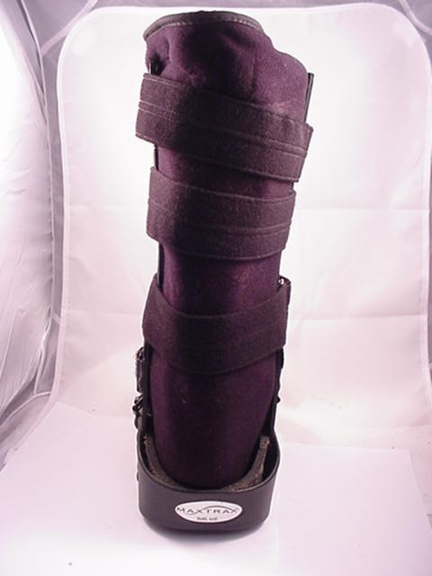 Maxtrax Orthopedic Brace Boot Medium USED Ships Same Day
