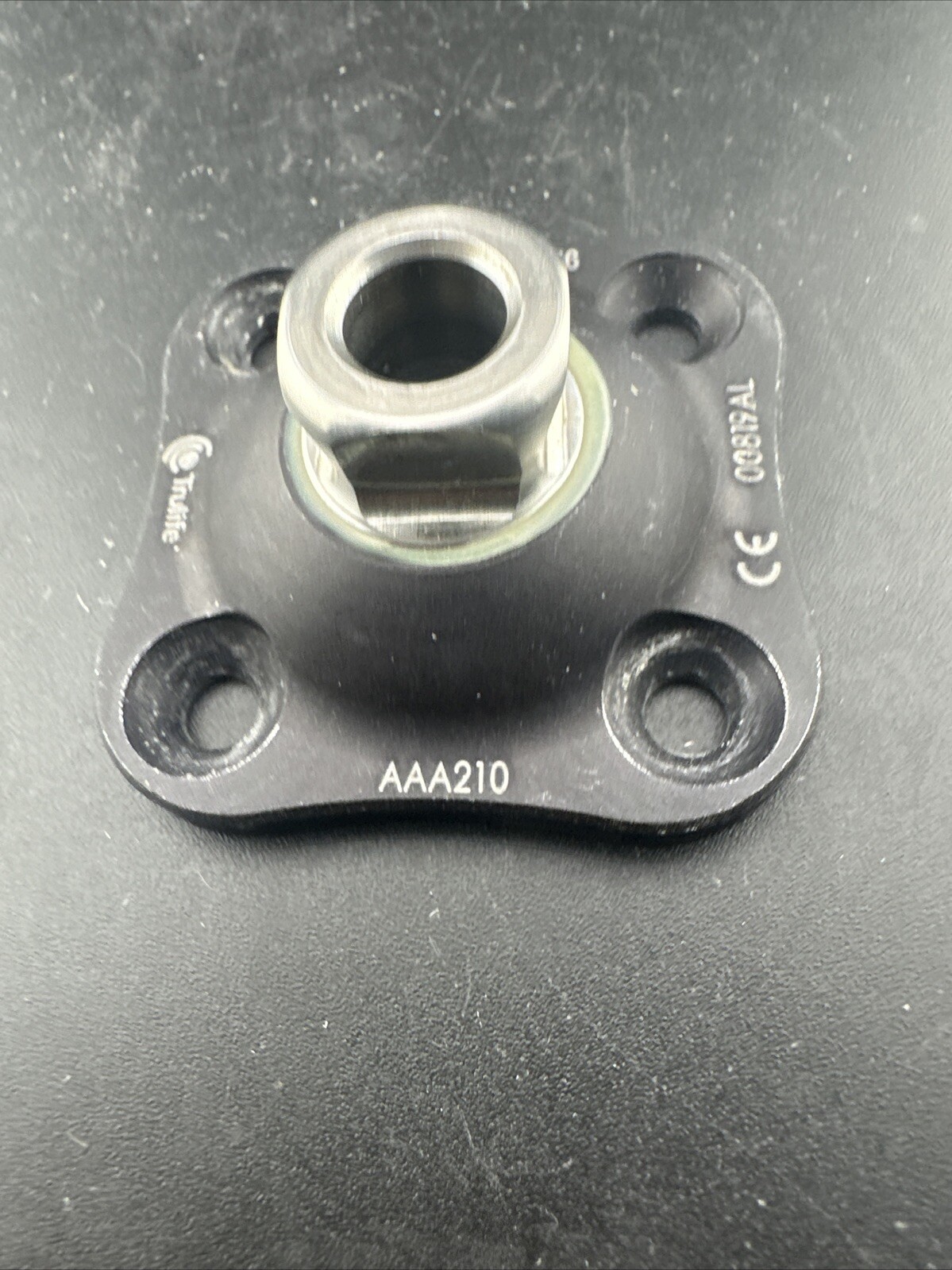 Trulife Prosthetic 4 hole pyramid prosthetic plate adapter component
