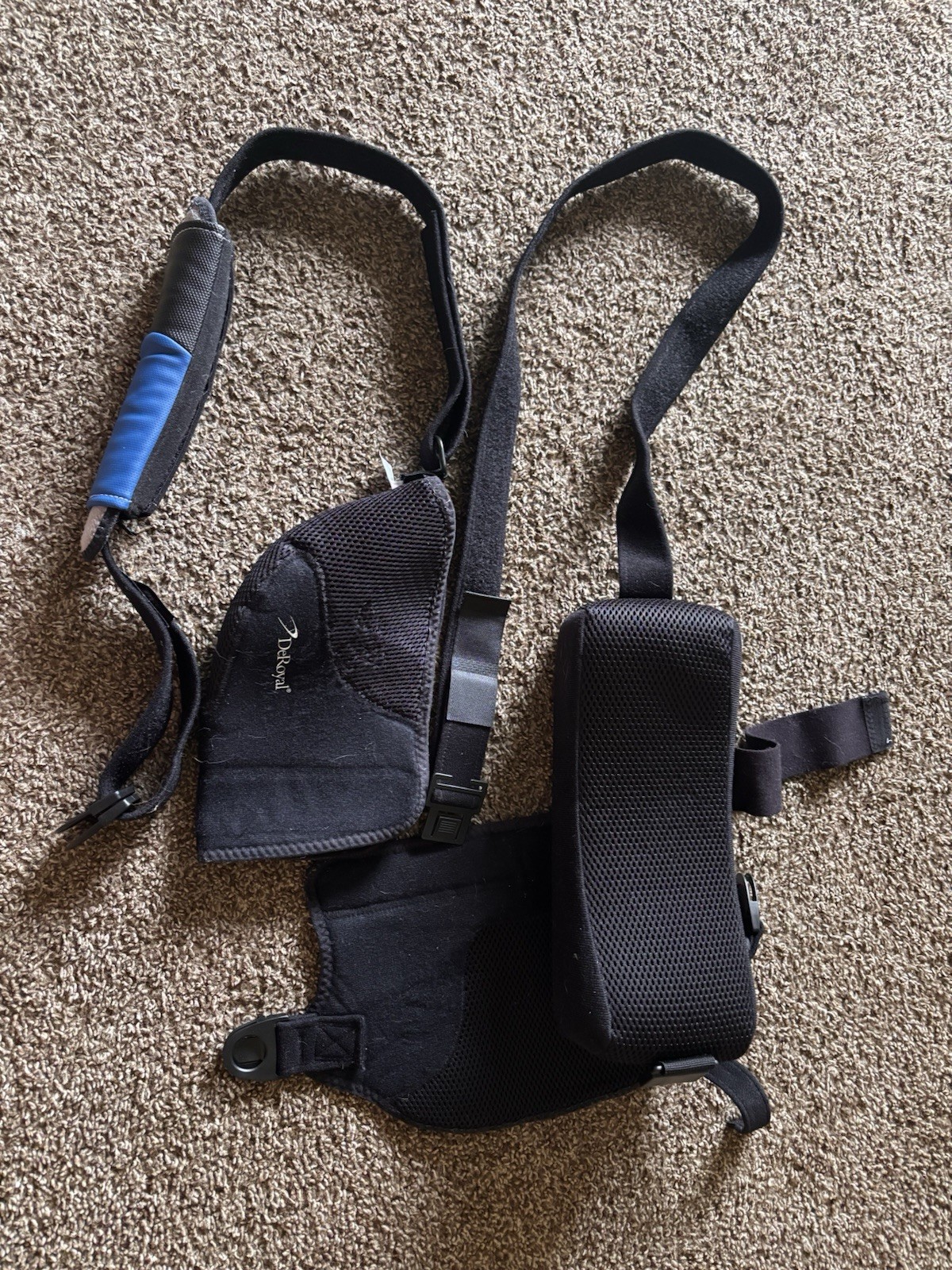 DeRoyal Shoulder PAD Abduction Sling”, Shoulder Pillow Abduction Device”.