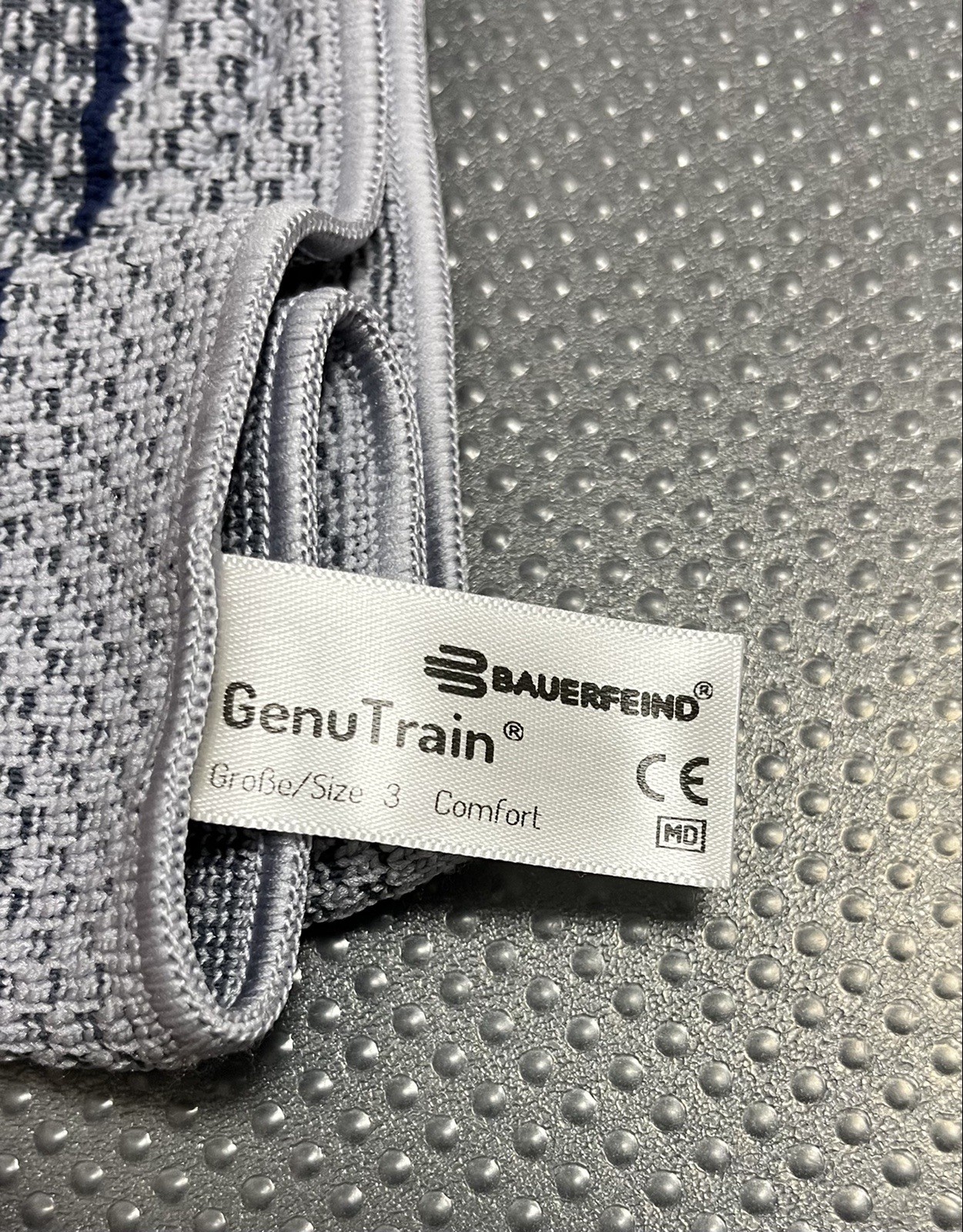 Authentic Bauerfeind GenuTrain Knee Support Brace Size 3C